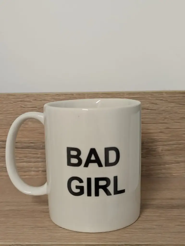 BAD GIRL MUG BLANC  - MUG