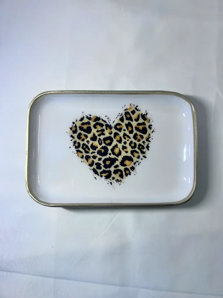 CŒUR LÉOPARD RECTANGULAIRE BLANC  - PETITS PLATEAUX