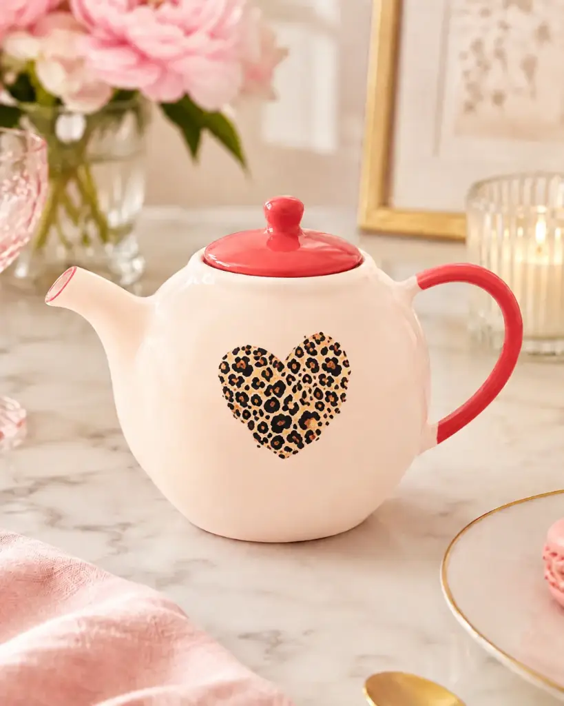THÉIÈRE CŒUR LÉOPARD  - THÈIÈRE ROSE EN PORCELAINE