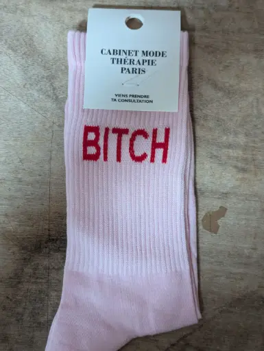 BITCH ROSE ECRITURE ROUGE  - CHAUSSETTES ADULTES