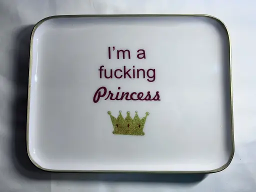 I'M FUCKING PRINCESS  - MOYENS PLATEAUX 
