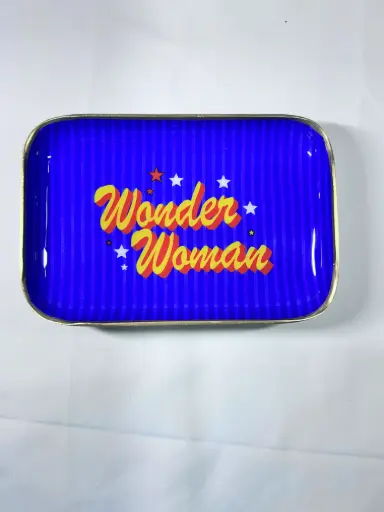 WONDER WOMAN  - PETITS PLATEAUX 