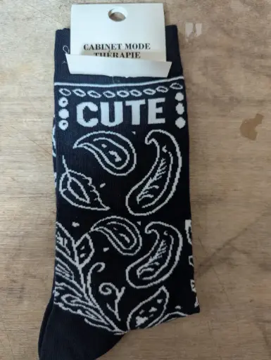 CUTE NOIR  - CHAUSSETTES ADULTES 